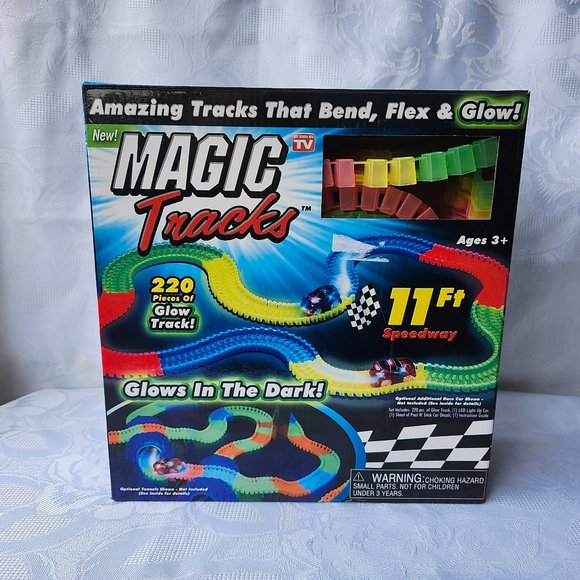 Magic Tracks - Picture 1 of 8